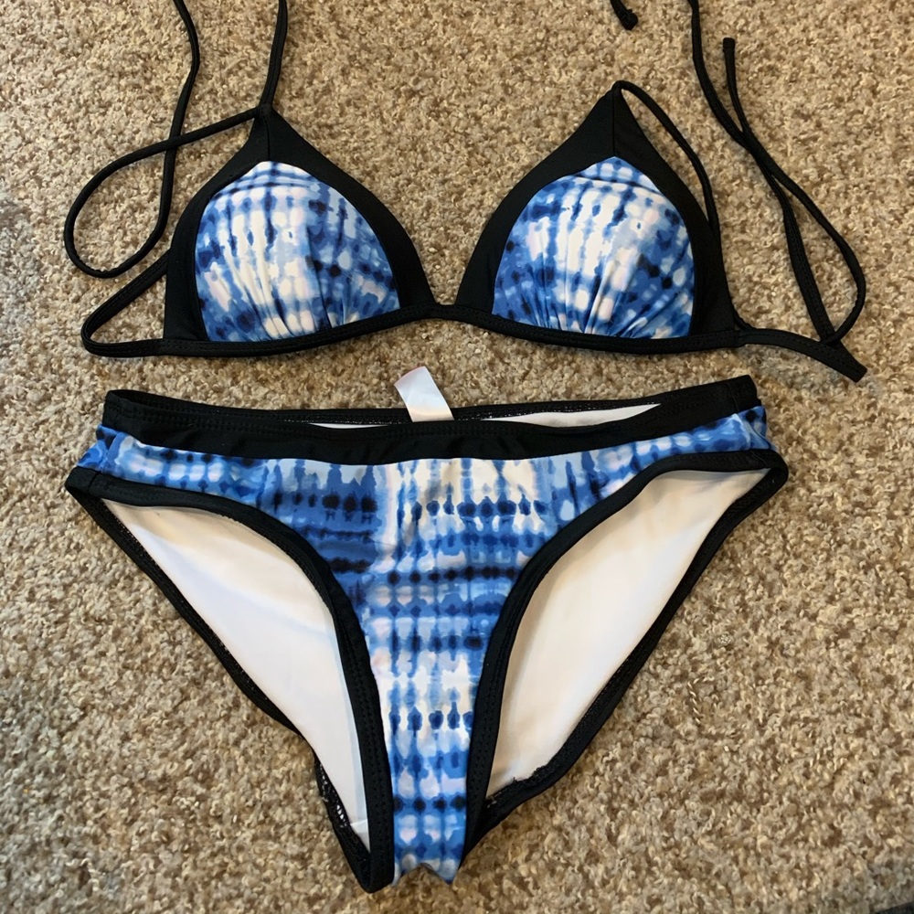 Bikini
